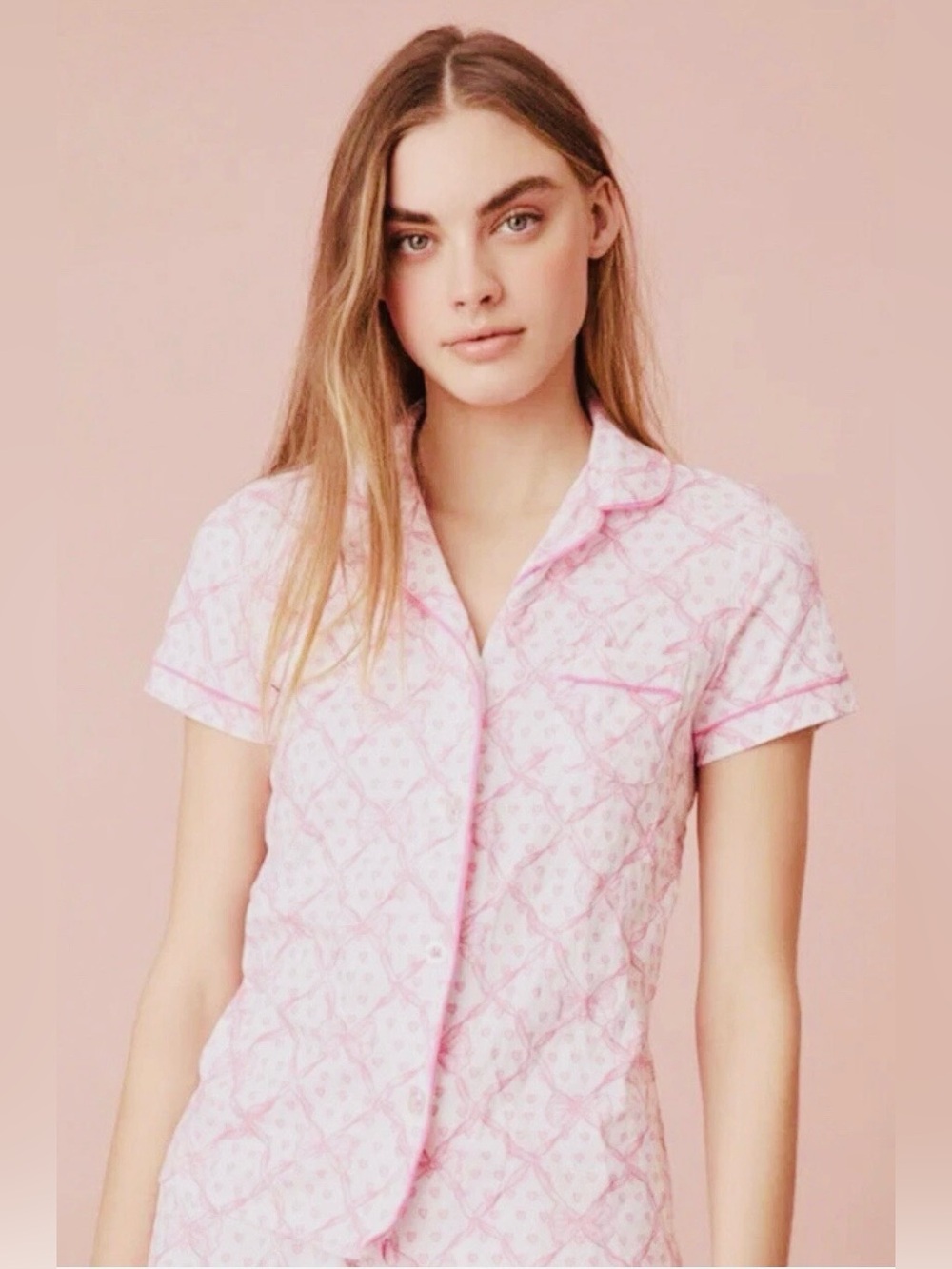LOVESHACKFANCY x ROLLER RABBIT BABY BOW PRINT SHORT SLEEVE PAJAMA TOP, SIZE S.